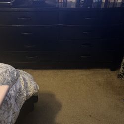 6 Drawer Dresser 