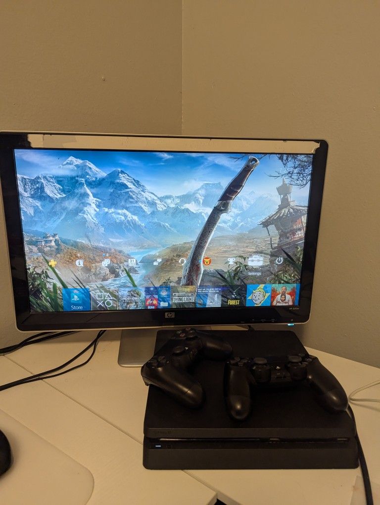 PS4 + Monitor