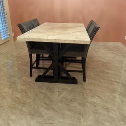 5 PC Dinning Table 