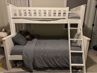 Twin/Full White Bunk Bed
