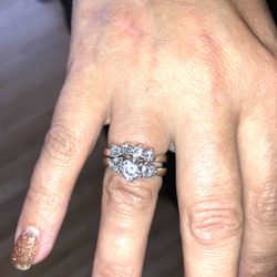 14 Kt White Gold Engagement  Set  