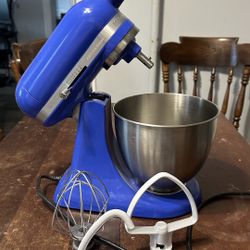 KitchenAid Stand Mixer – Compact Size – Great Condition