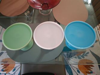 Set of 3 Pastel Ceramic Pedestal Cake Stands
