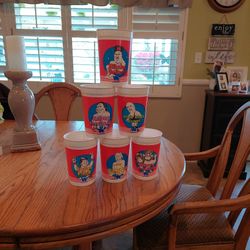 W W F 7/11 Cups