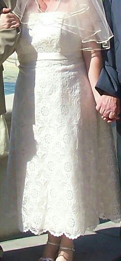 Wedding Dress Size 18 (Short)