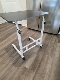 Height-Adjustable Rolling Desk