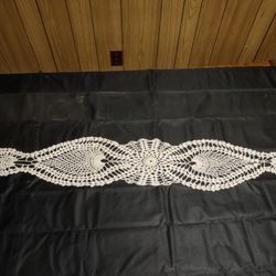 Beautiful Pineapple Lace Doily Or Table Runner With Doily From 1888