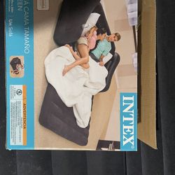 Inflatable Sofa/ Bed 