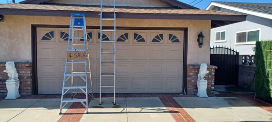 8' 16' aluminum ladders