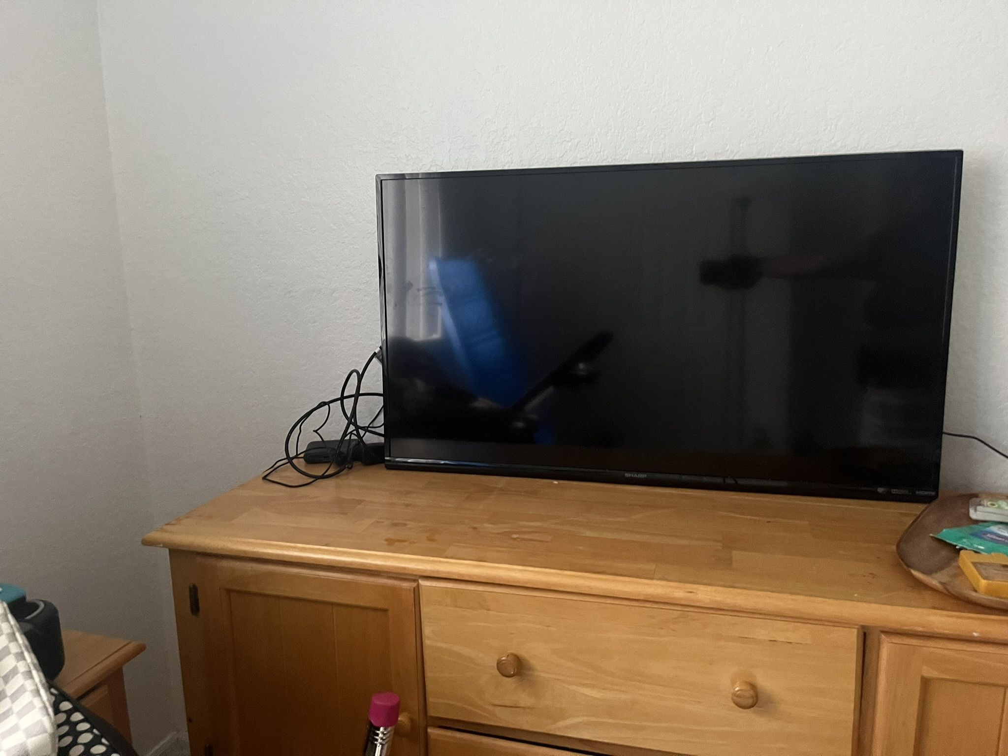 40” SHARP TV