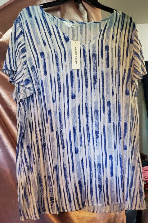 AGNES ORINDA Women's Scrub Top. Lightweight.