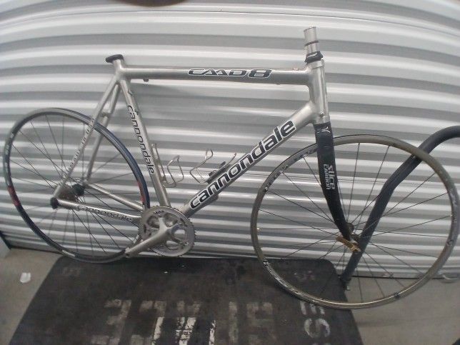 Cannondale CAAD8 Frame Carbon Fiber Forks Aluminum Rims