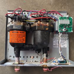 Bosch Tankless Hot Water Heater ***FOR PARTS****