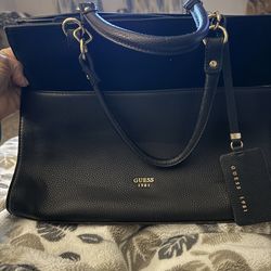 Guess 1981 Paris Leather Purse