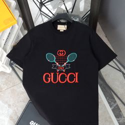 Gucci Men’s T-shirt Brand New 