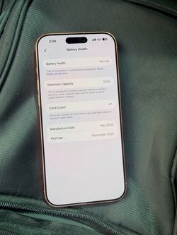 iphone 17 pro max 256gb unlocked(oem) clean imei 🪫 health 100% 🪫 🔁 count is 47 like new conditions immaculate no box or charger phone only $1,000 c