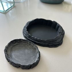 Small Pet Drinking Bowls/Landscaping