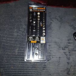 Gear Wrench Ratchet & Bit Driver Set 55 Pc