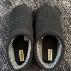 Dearfoams Cozy Comfort Black Slippers mens 9-10
