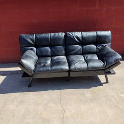 Black Leather Sofa Bed In Pico Rivera 