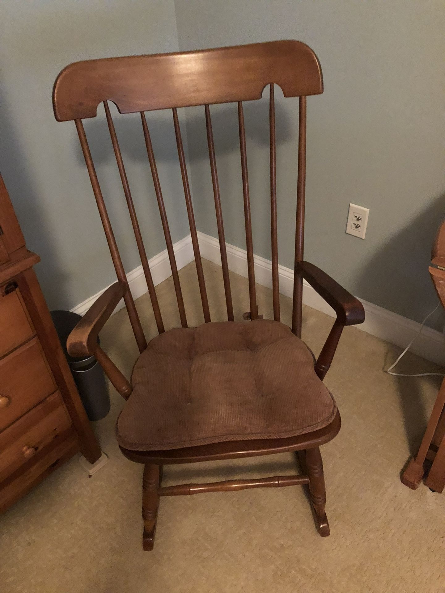 Wood Rocking Chair