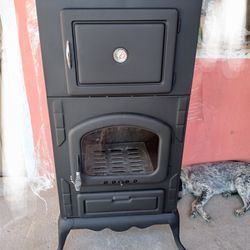 Wood Stoves/ Fireplaces 
