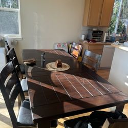 Craftsman Style Dining Room Table W/Six Chairs 