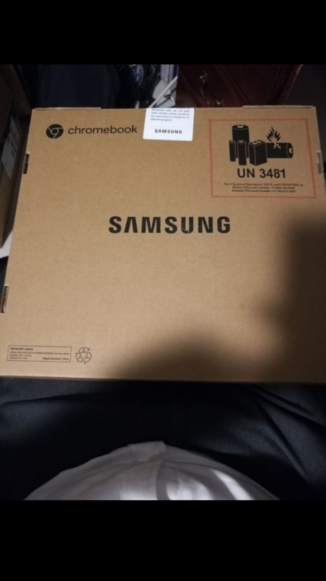 Newest model! Samsung chromebook 3, 11.6 inch Intel Atom x5