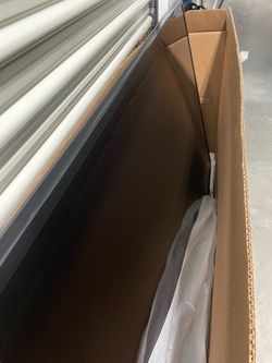 60” Samsung TV
