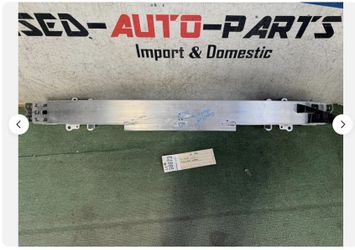 2016 - 2018 - 2019 - 20 - 2021 HONDA CIVIC FRONT BUMPER REINFORCEMENT REBAR OEM AX98973