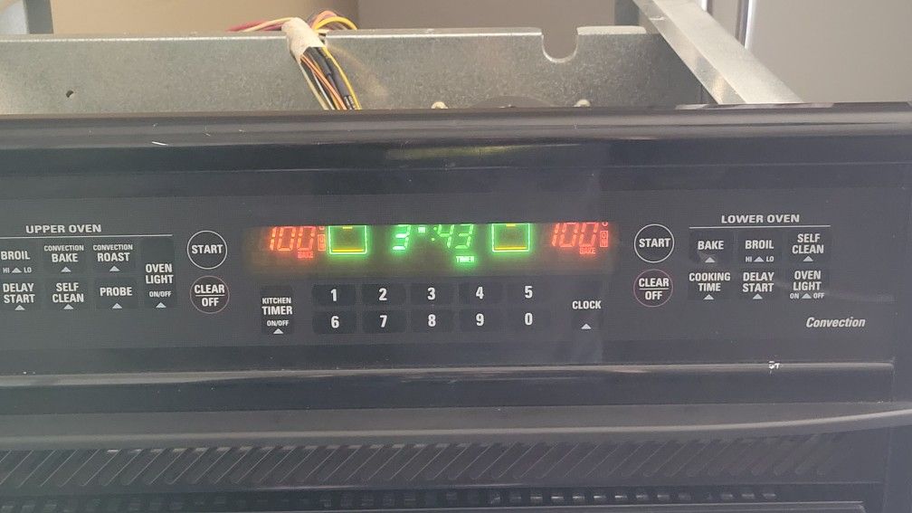 OVEN (HORNO)