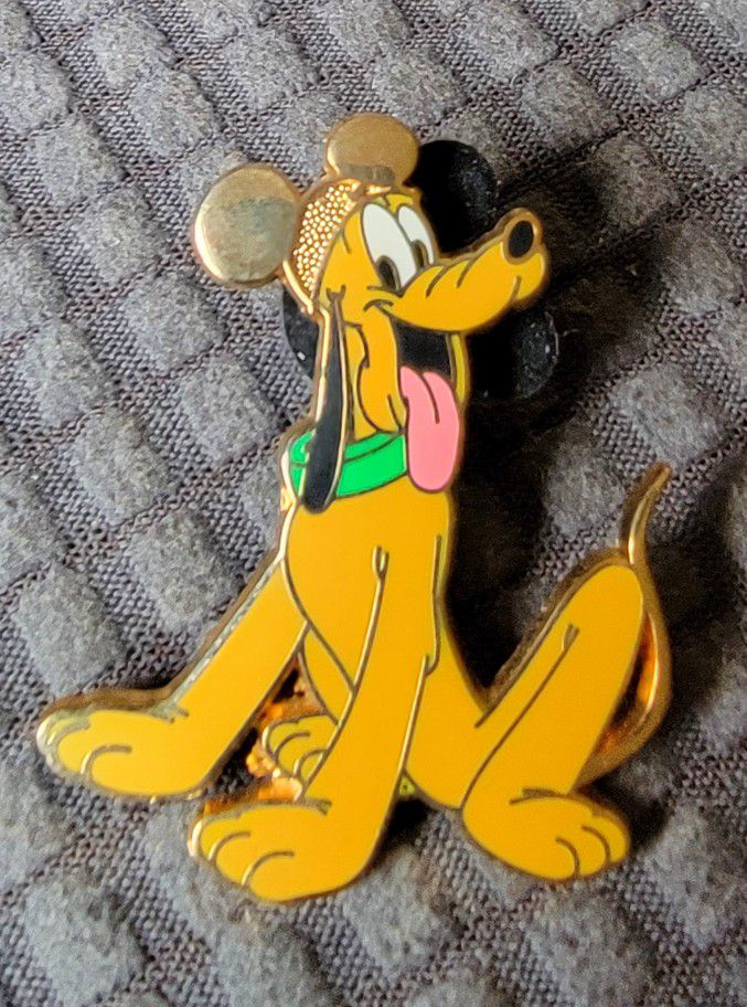 Walt Disney Pluto pin trading 20007 