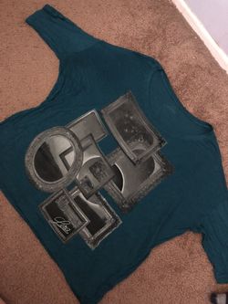 Loose fitting shirt