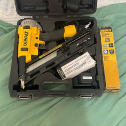 Dewalt 15 Gauge DA Nailer