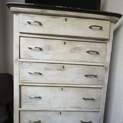 Refurbished 5-Drawer Dresser on Wheels