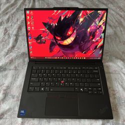 Lenovo ThinkPad P14s Gen 5 Intel