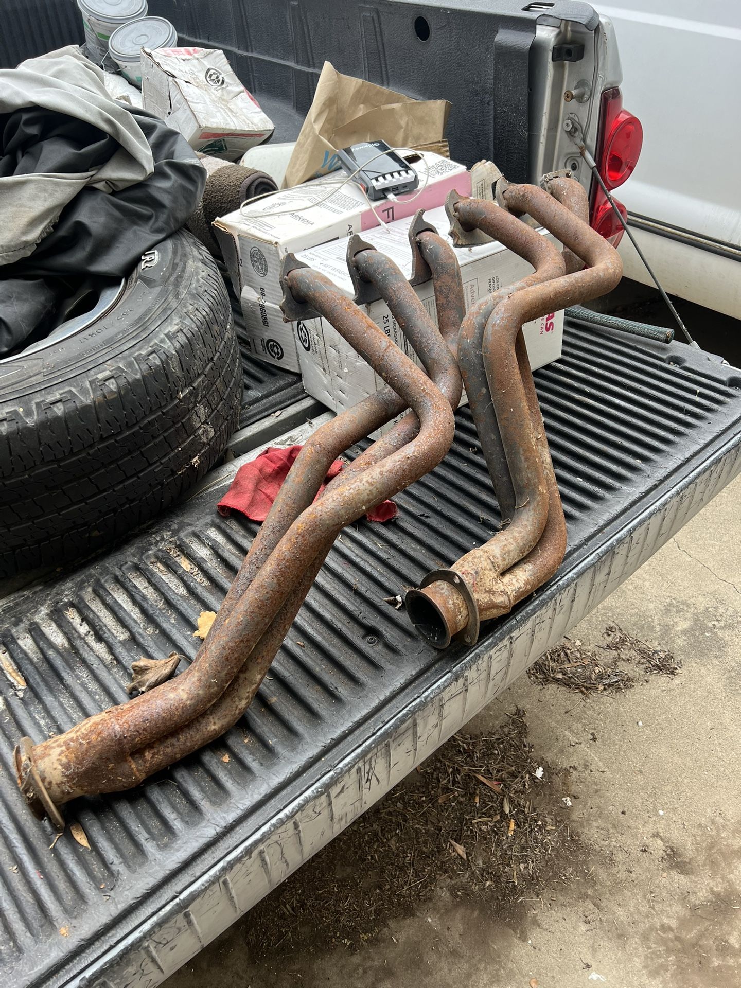 Clifford 4.9l Ford 300 CIDHeaders
