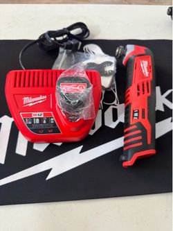 Milwaukee m12 multi tool combo