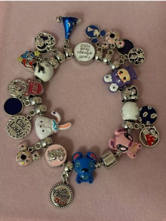Brand New Lilo And Stitch Silver Full Charm Bracelet