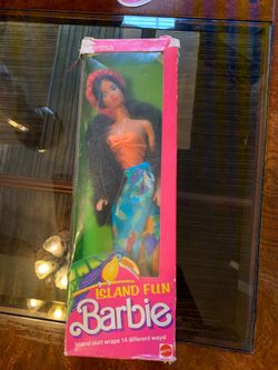 Vintage 1987 Island Fun Barbie