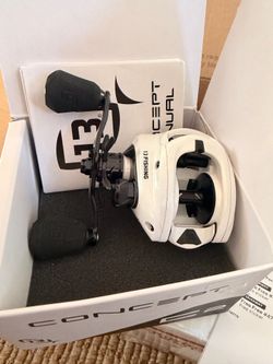 13 fishing concept c2 Left hand