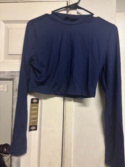 Blue crop top long sleeve