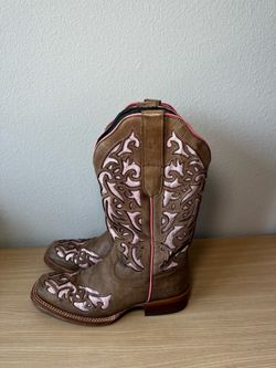 JB Dillion brown and pink sparkly boots