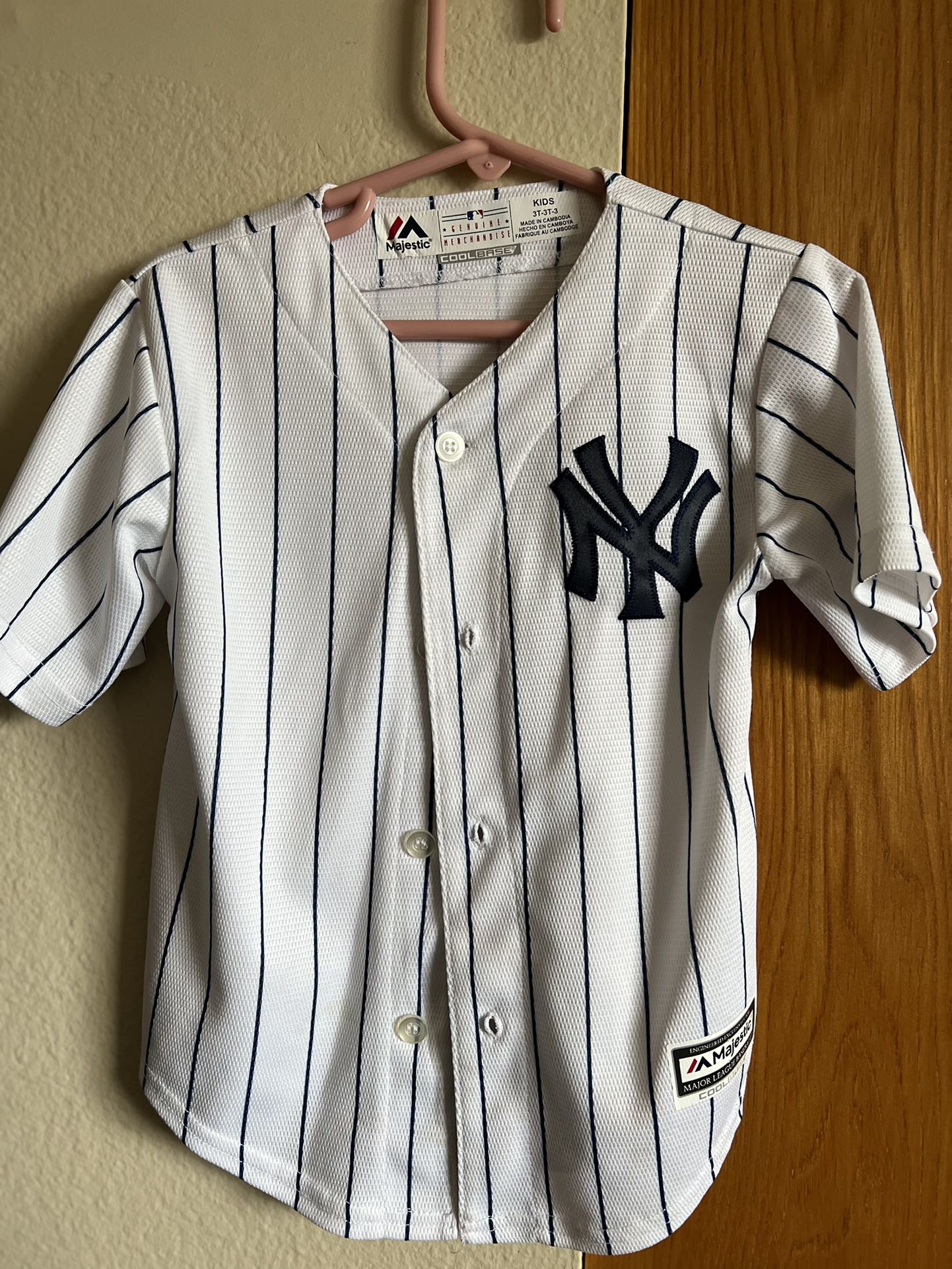 Toddler Yankees jersey for Sale in Downey, CA - OfferUp