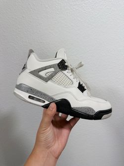 Jordan retro 4 white cement