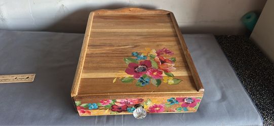 Pioneer woman coffee pod holder