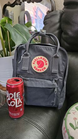 Fjallraven Kanken Backpack Medium