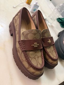 Vendo zapatillas coach talla 8