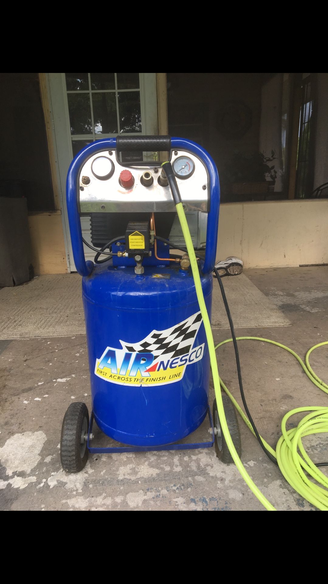 Nesco air compressor 20 gallon 2.5 hp