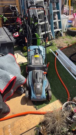 Electric mower
